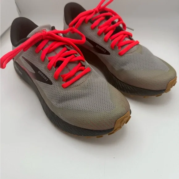 Brooks Catamount Womens Running Ultra Trail Shoe Alloy Pink Black US 9 - Picture 8 of 11